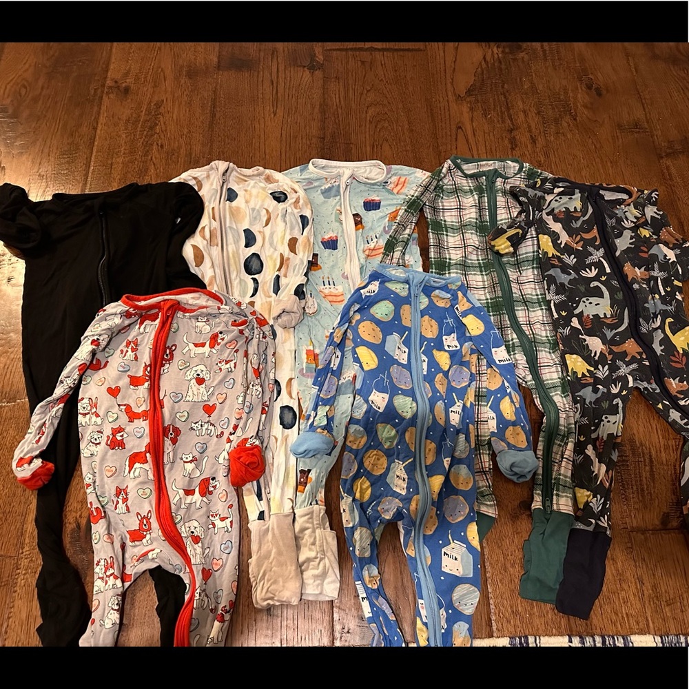 Little Sleepies 12-18m Bundle